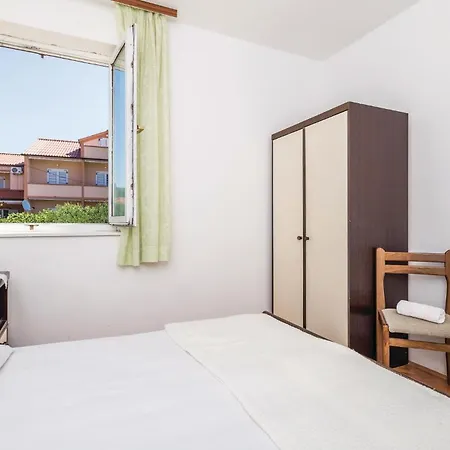 Awesome In Barbat With Wifi Appartamento Barbat na Rabu