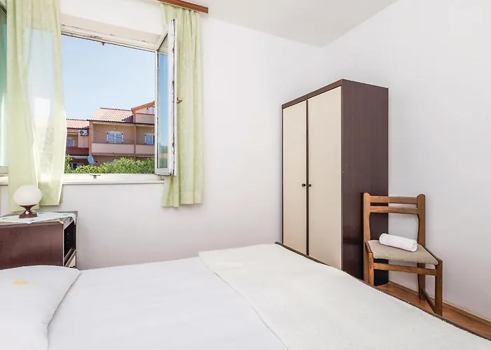 Cozy In Barbat With Kitchen Apartman Barbat na Rabu